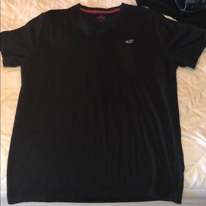 Hollister t shirt